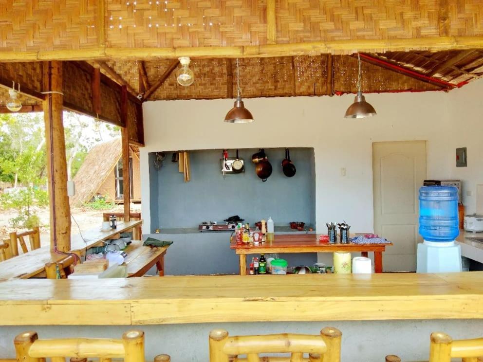 SEE-KEE-HOR Cafe&Hostel Siquijor Exterior foto